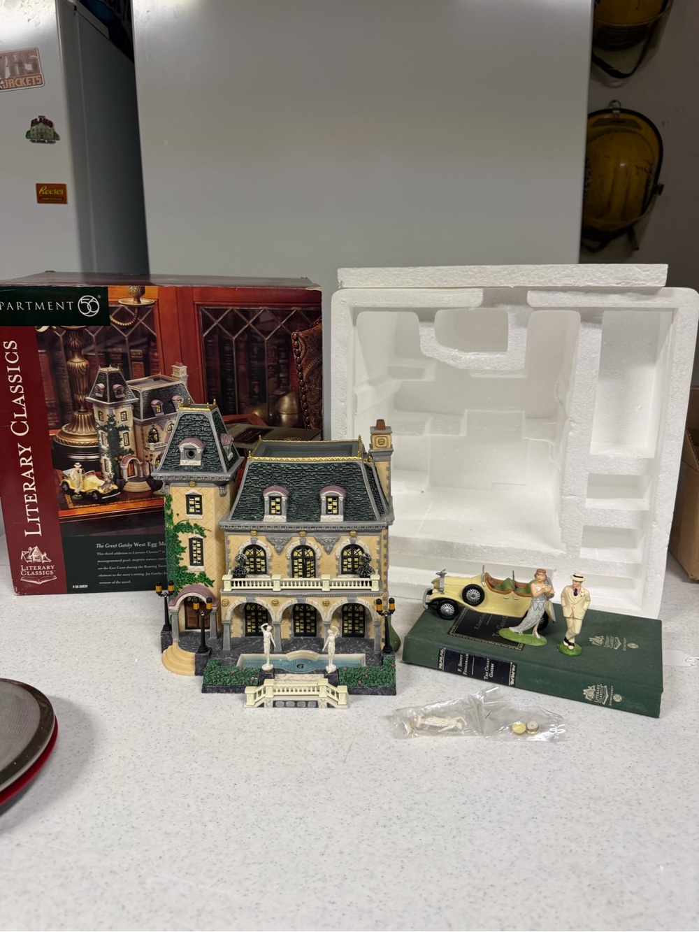 Department 56 The Great Gatsby West Egg Mansion Literary Classics with box/book